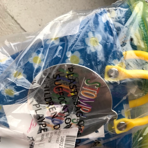 NEW Light-up Rain Boots Toddler Size 5 - Picture 2 of 3